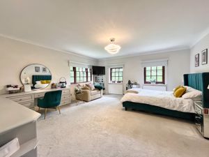 Photo 11- click for photo gallery